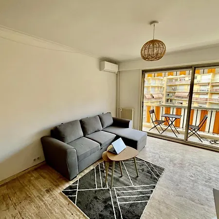 Le Borrigo Pick Up Airport Apartment Menton